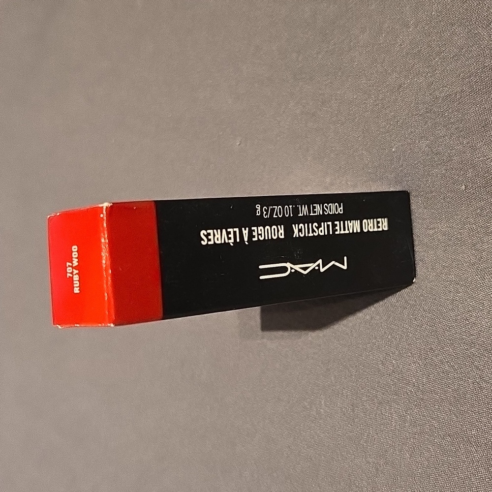 MAC lipstick 💄 - Picture 2 of 5